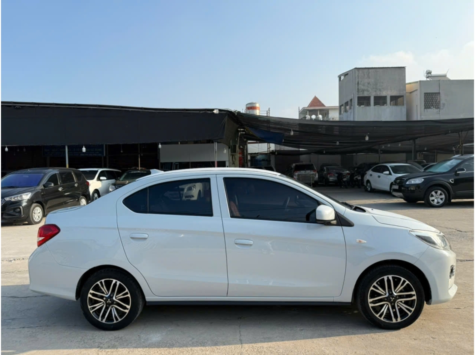 Attrage 2021 số sàn, Zin không lỗi zin từ nắp cò