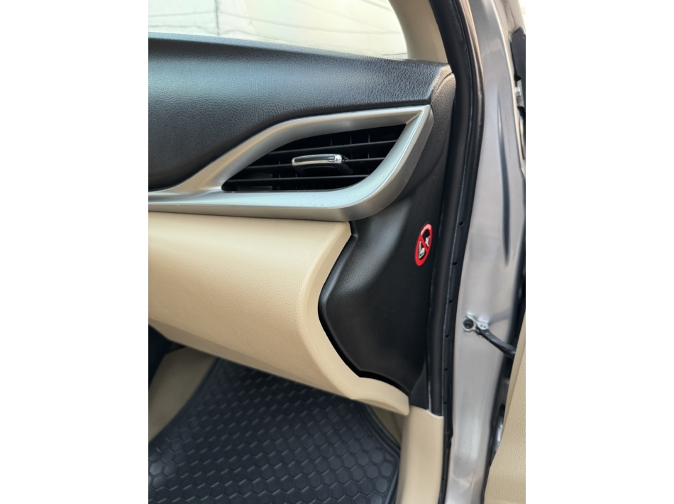 Vios 2018 số tự động form mới, xe zin tuyệt đối bao rút hồ sơ