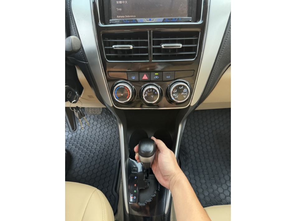 Vios 2018 số tự động form mới, xe zin tuyệt đối bao rút hồ sơ